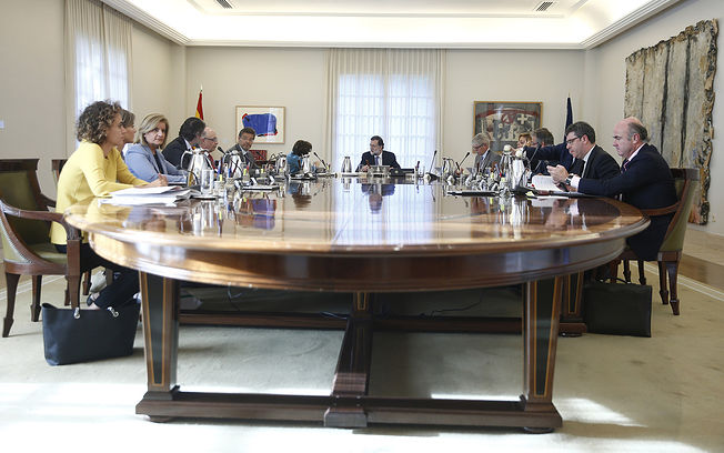 El presidente del Gobierno, Mariano Rajoy, preside la reunión del Consejo de Ministros